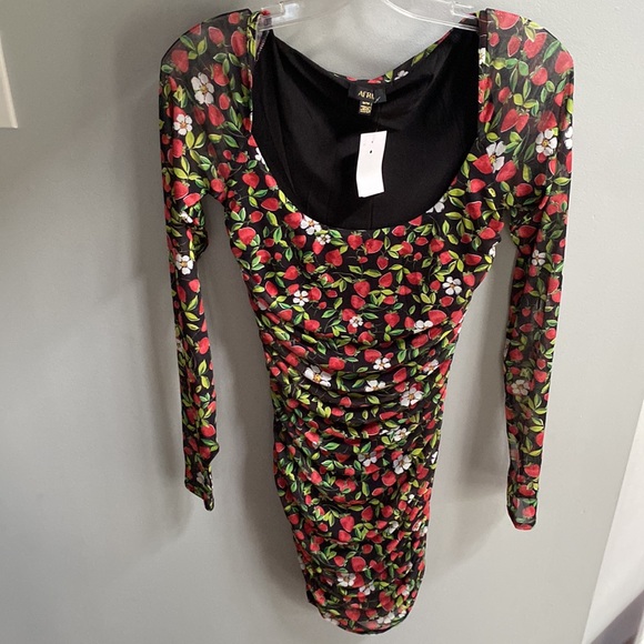 AFRM Women’s Leona Ruched Scoop Neck Long Sleeve Dress Size M - Picture 6 of 8